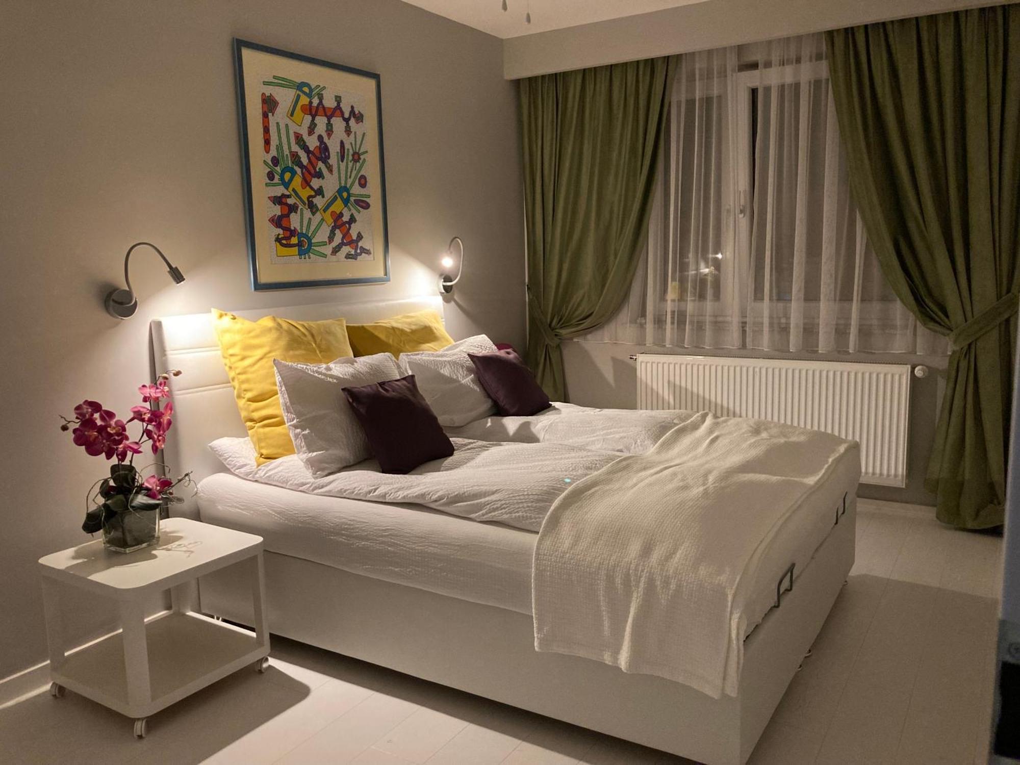 Apartamentul Max, Practic Si Confortabil Oradea Dış mekan fotoğraf